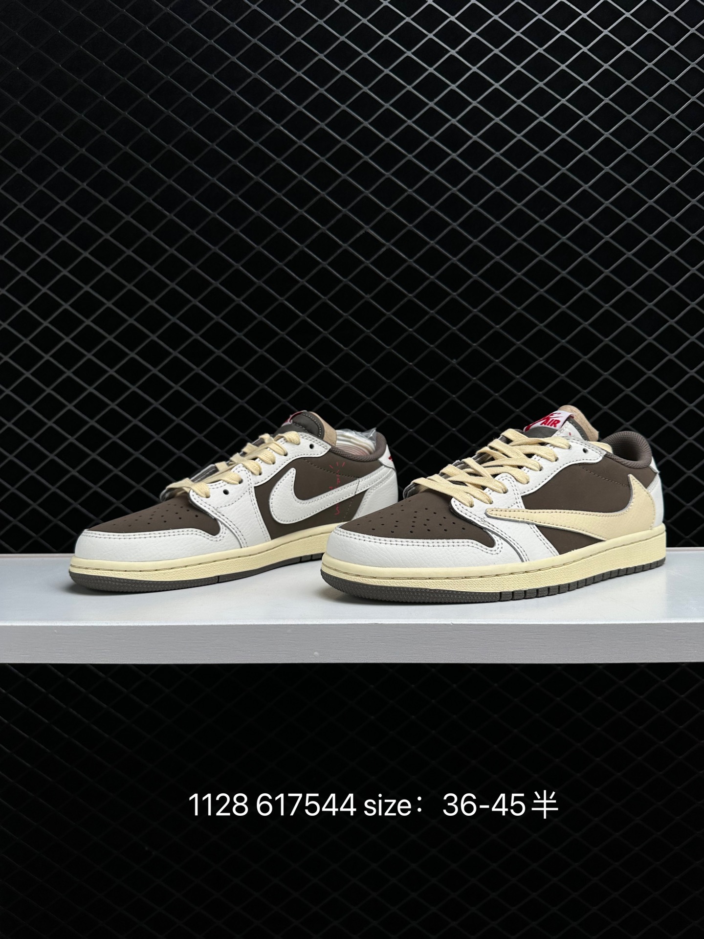 Travis Scott x Fragment x Air Jordan 1 Low“Military Blue”